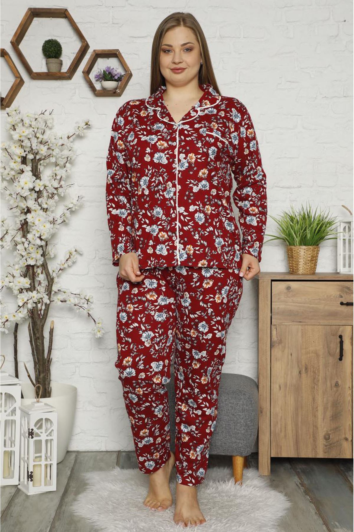 Çiçekli Büyük Beden Pijama Takımı 32E-1482