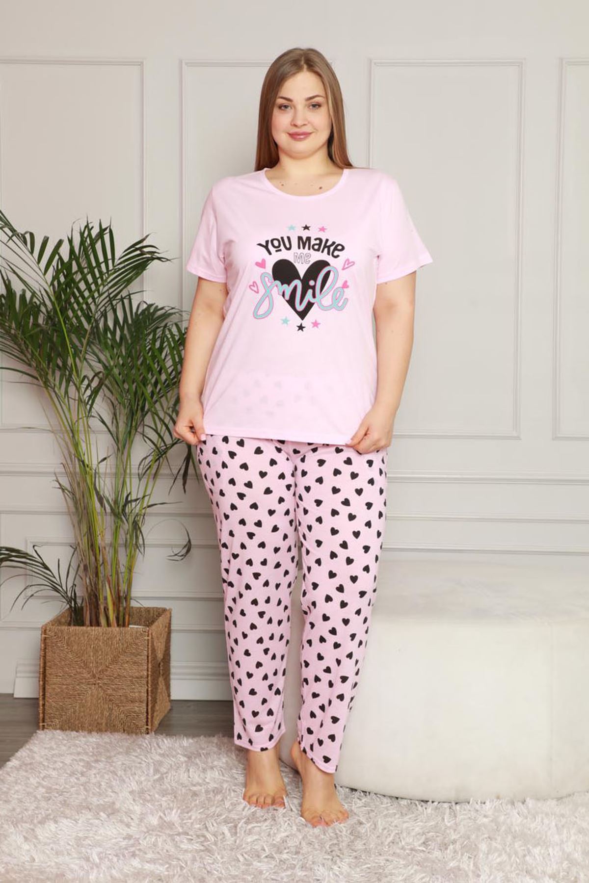 Yazlık Geniş Kesim Büyük Beden Pijama Takımı 26B-1608
