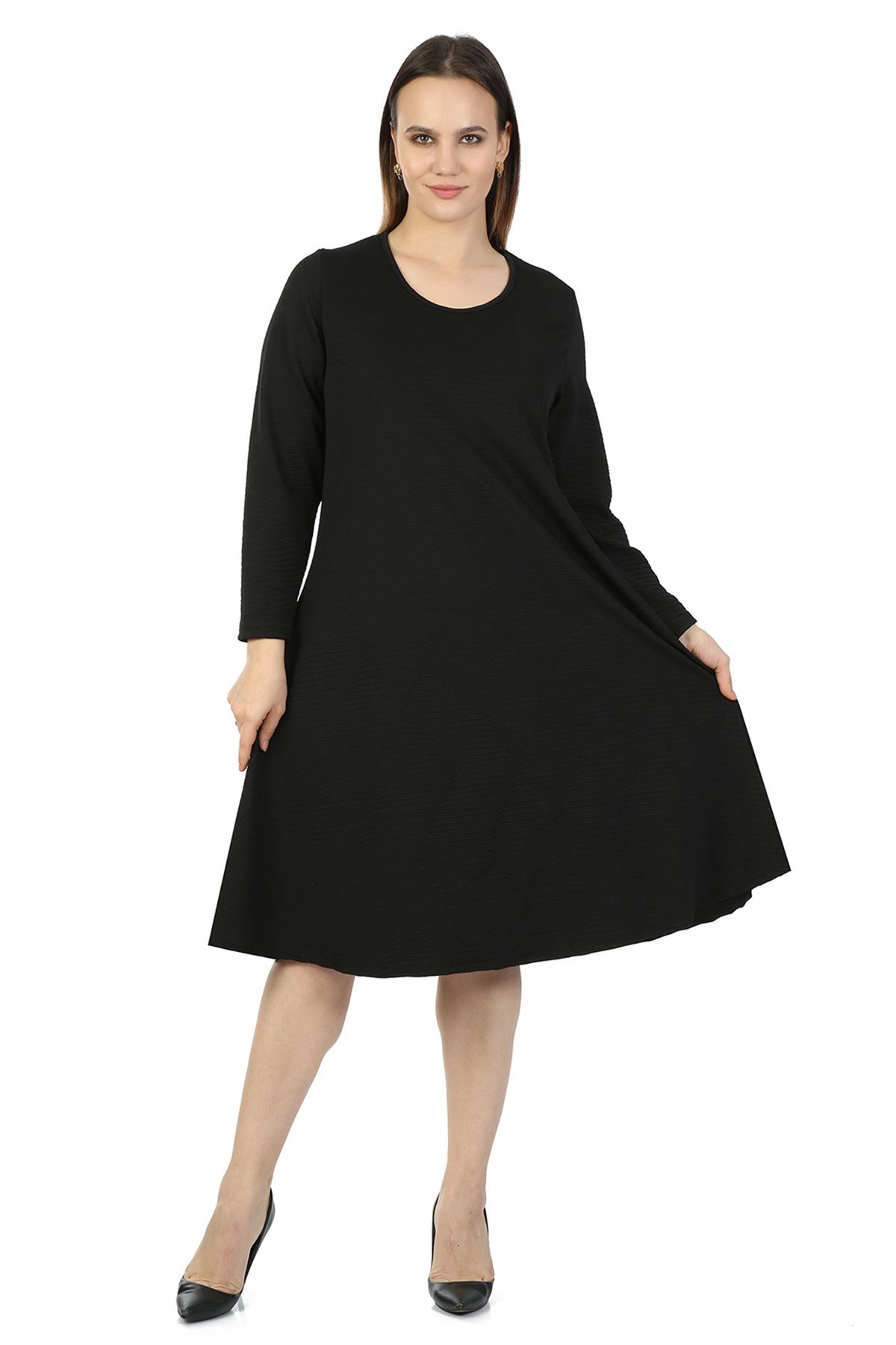Siyah Kloş Büyük Beden Elbise 34D-1421